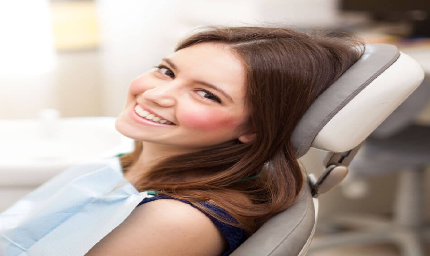 How To Floss Your Teeth The Right Way?