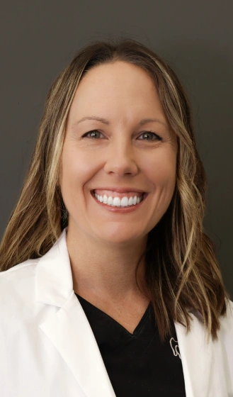 Dr Carly Paragas